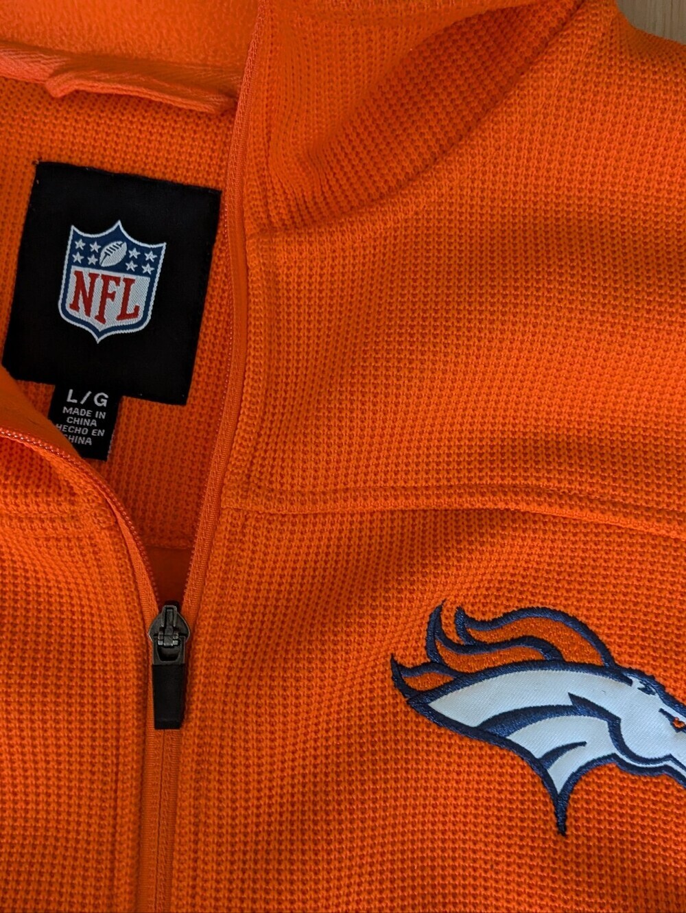 Denver Broncos NFL Team Apparel Full Zip Jacket Mens Large Orange Waffle Knit - Picture 4 of 4